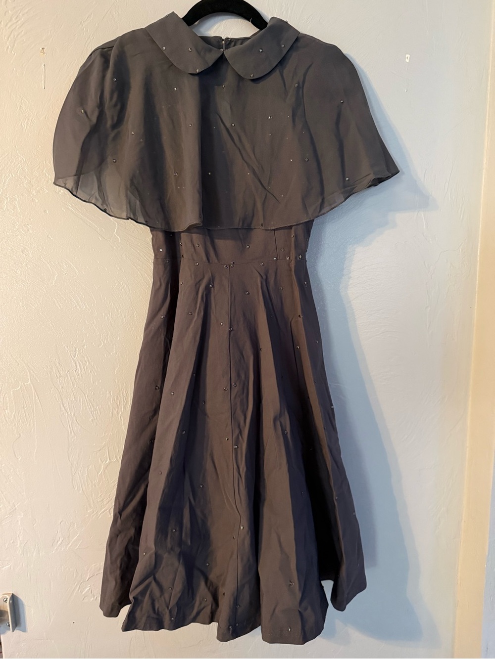 GownTown Gray Rhinestone Cape Dress Peter Pan Collar Size Small - Picture 4 of 5